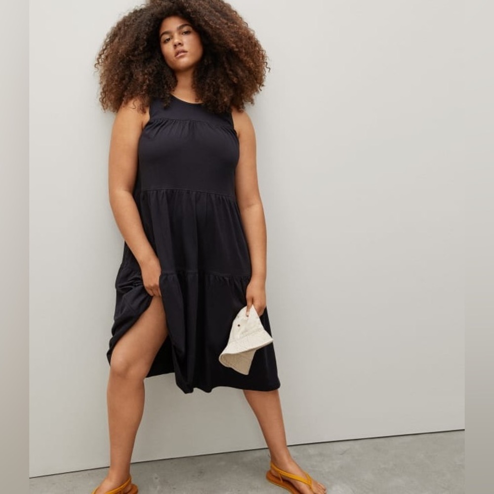 Everlane The Weekend Tiered Dress Size Small Black EUC H0227